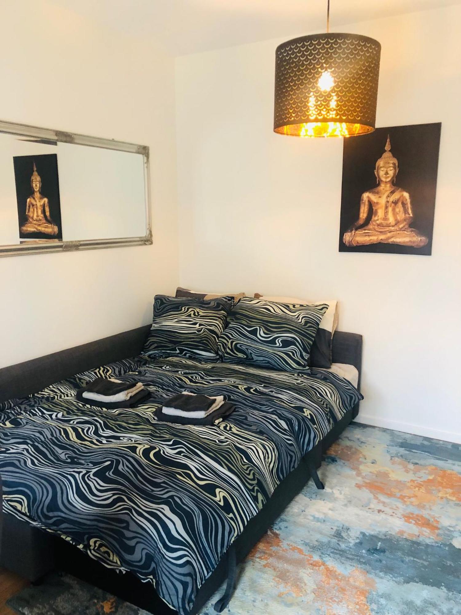 City Zen Apartment Enschede !Free Private Parking Eksteriør billede