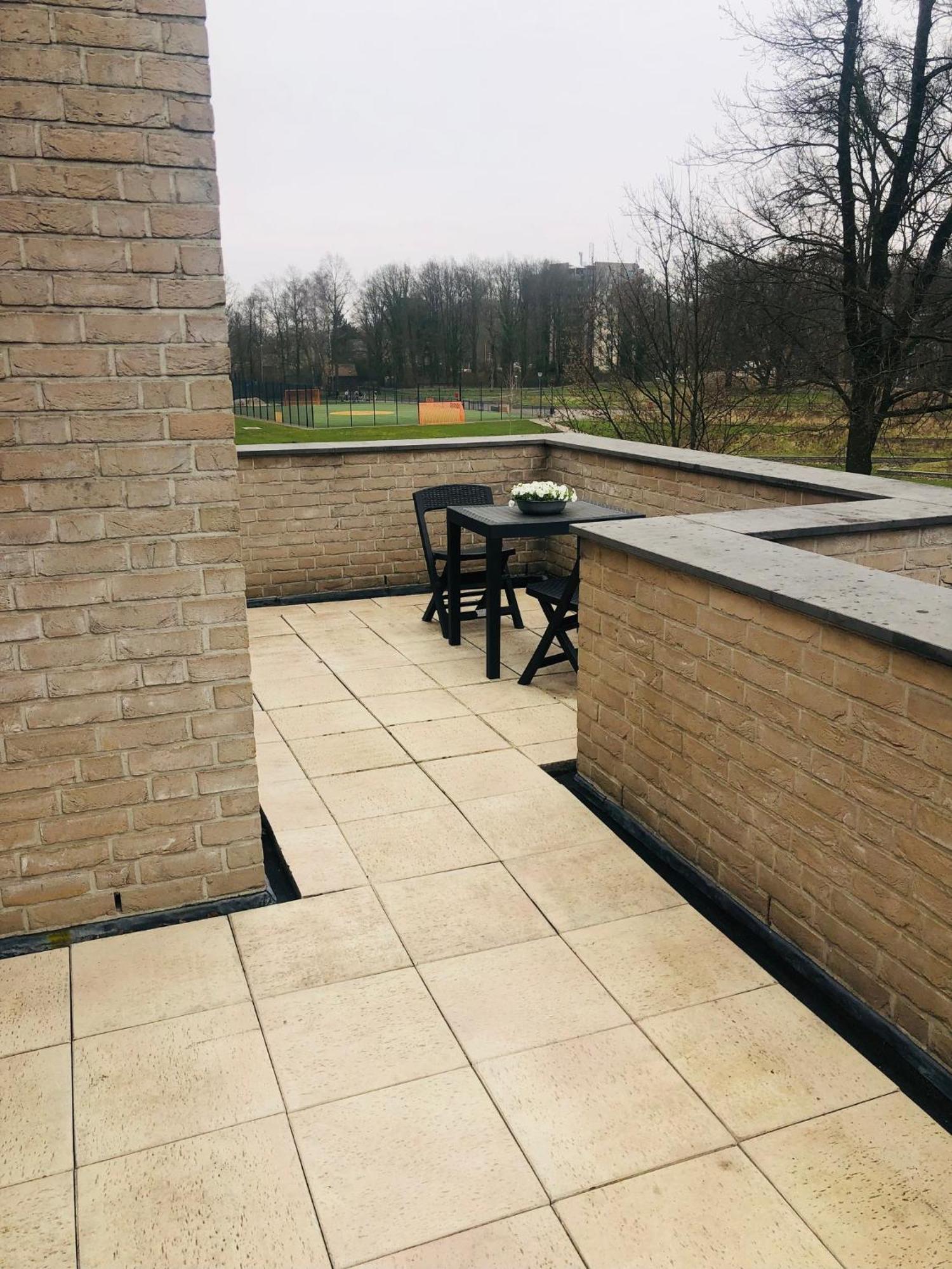 City Zen Apartment Enschede !Free Private Parking Eksteriør billede