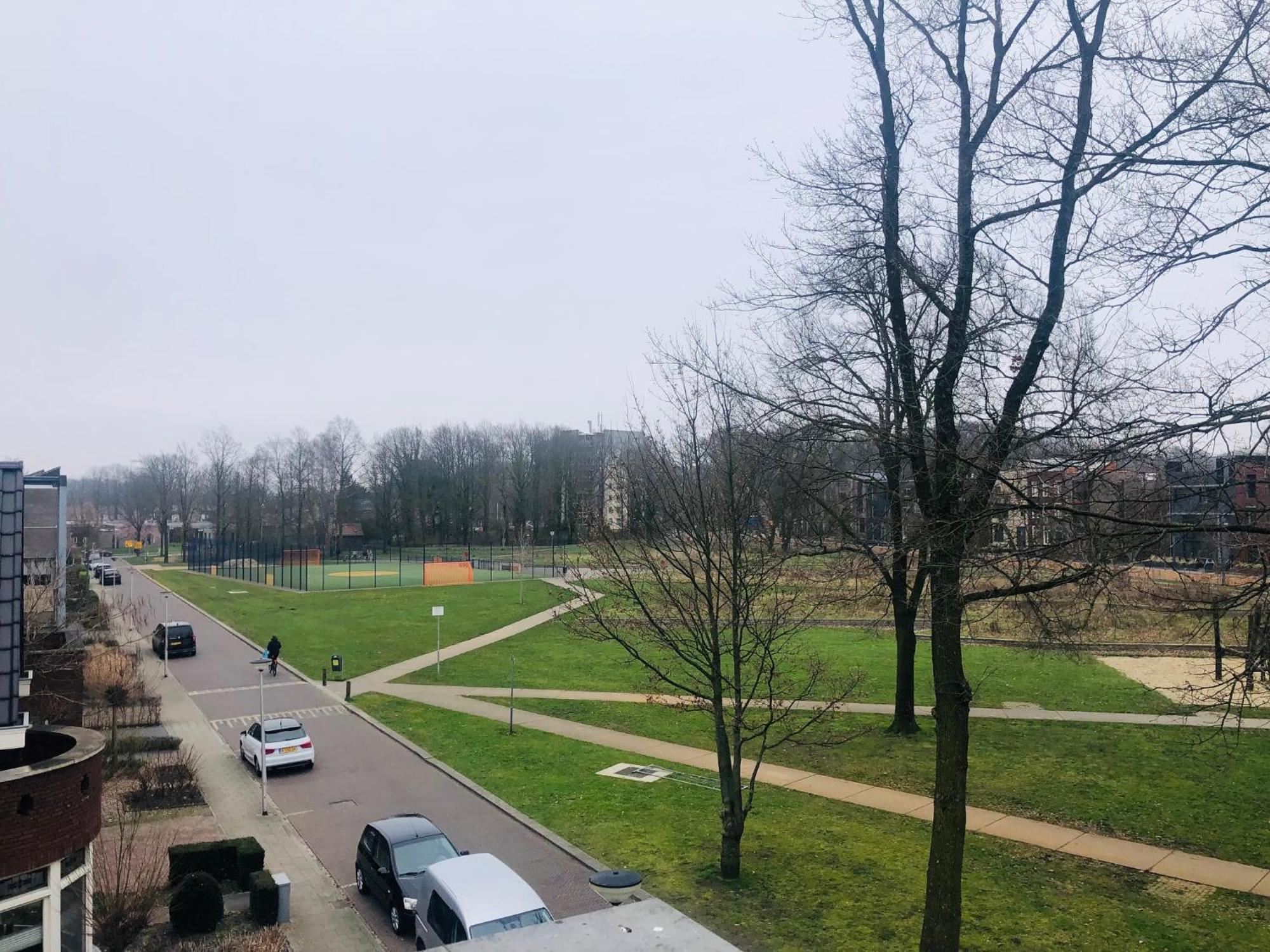 City Zen Apartment Enschede !Free Private Parking Eksteriør billede
