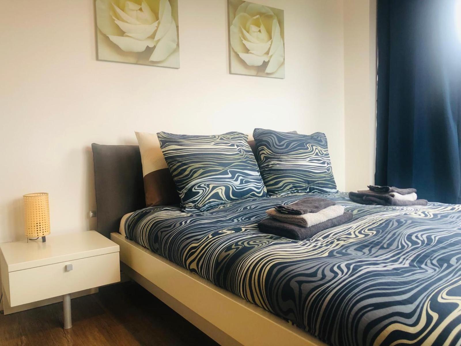 City Zen Apartment Enschede !Free Private Parking Eksteriør billede