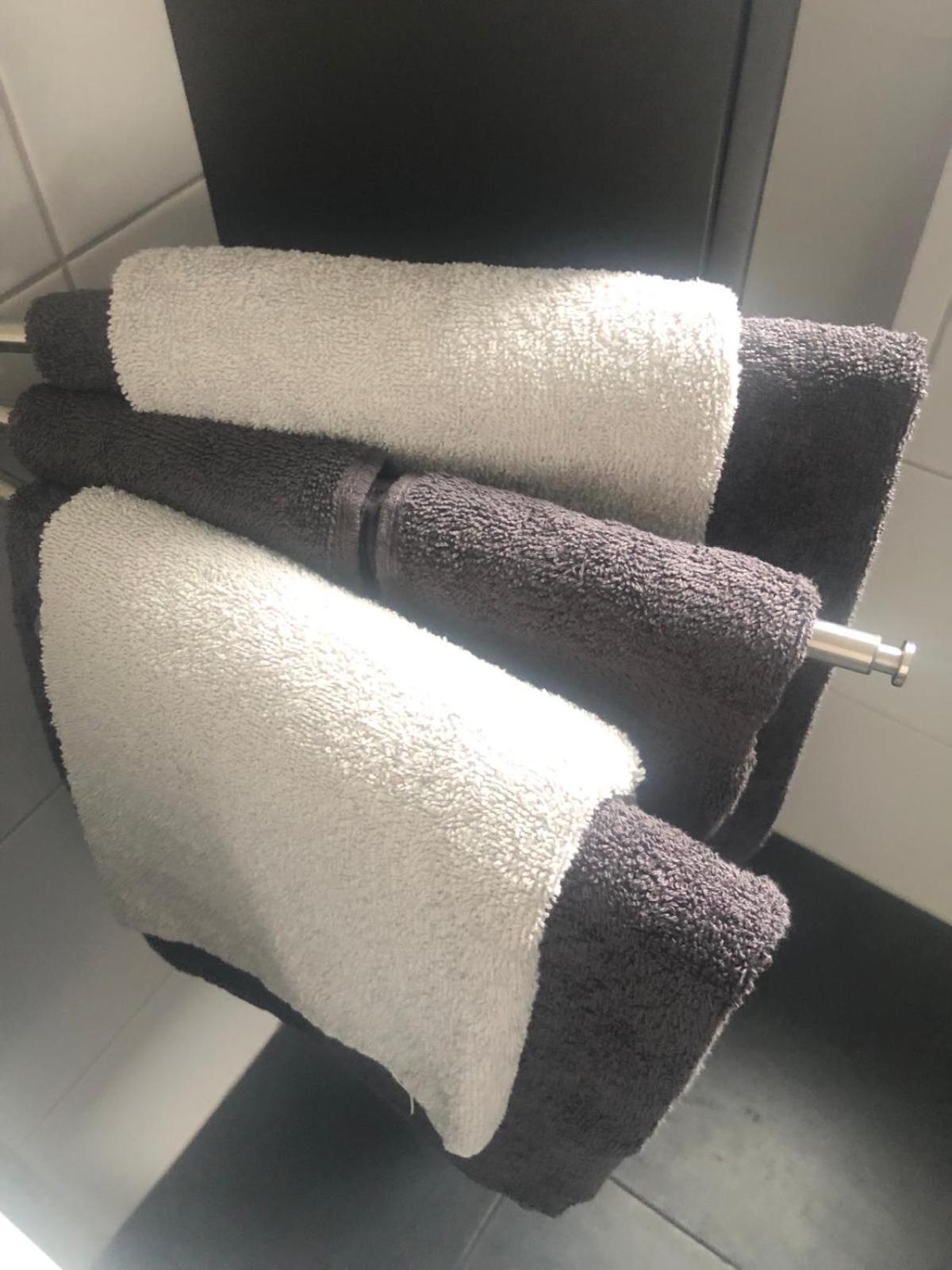 City Zen Apartment Enschede !Free Private Parking Eksteriør billede